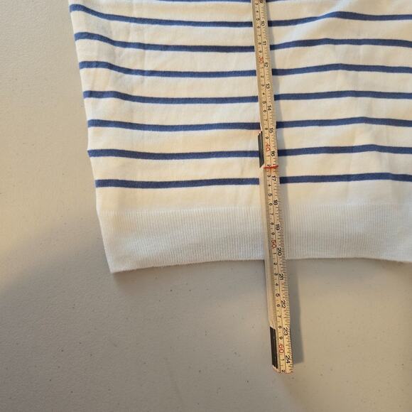 Unbranded Sweater Women's Small White with Blue Stripes Crew Neck NWOT - Picture 10 of 16